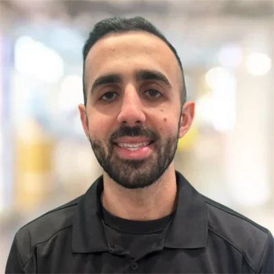 Dr. Brandon Muroch headshot