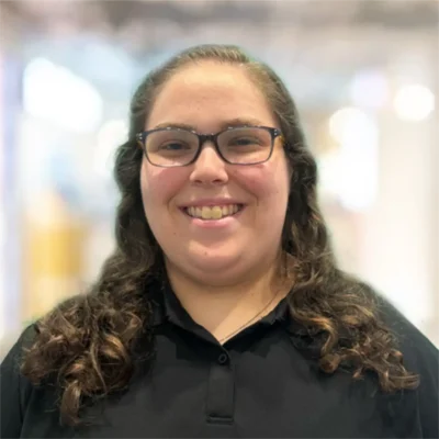 Dr. Rachel Mindel headshot